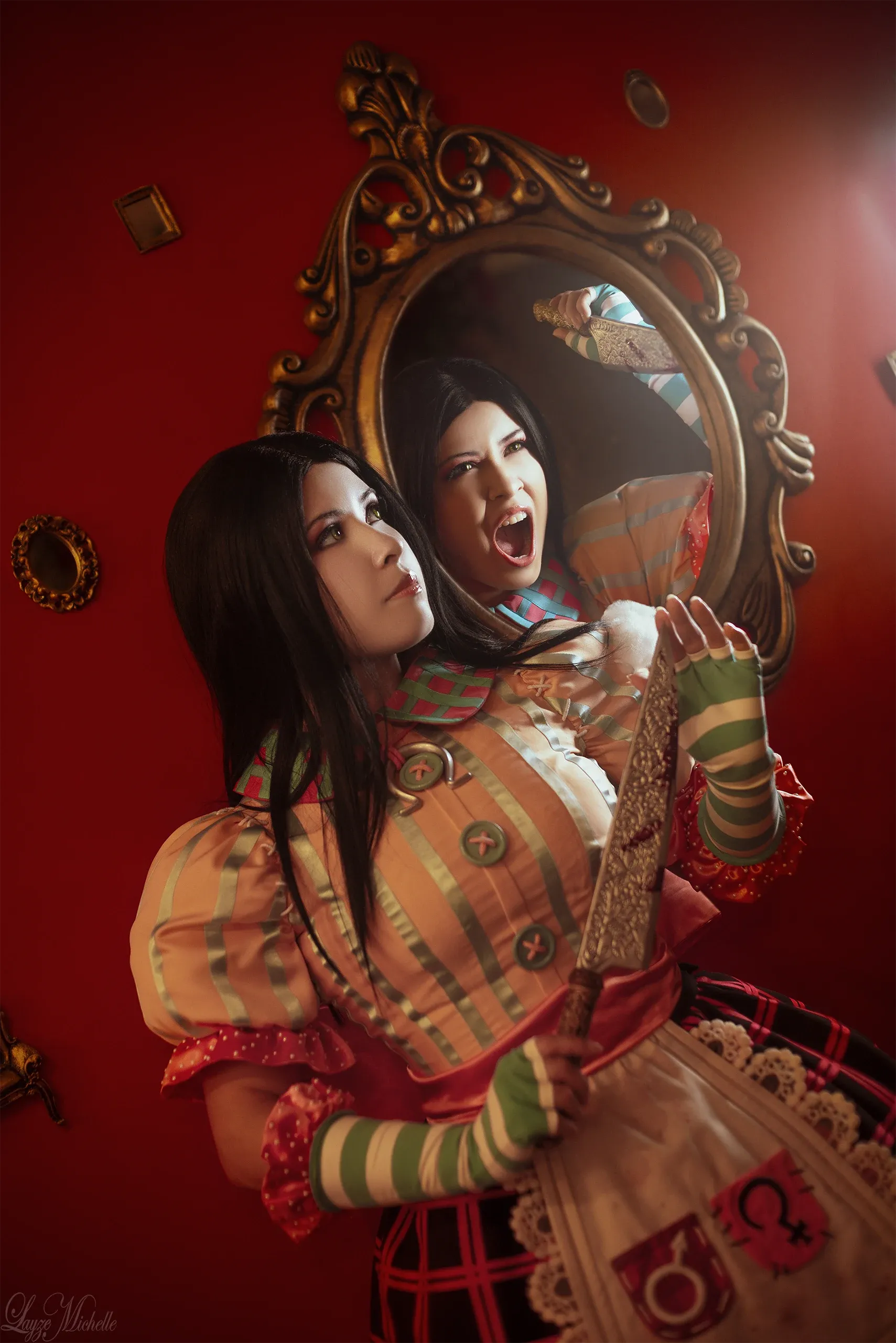 Cosplay Alice Liddell (Vestido Mal Costurado) — Alice Madness Returns