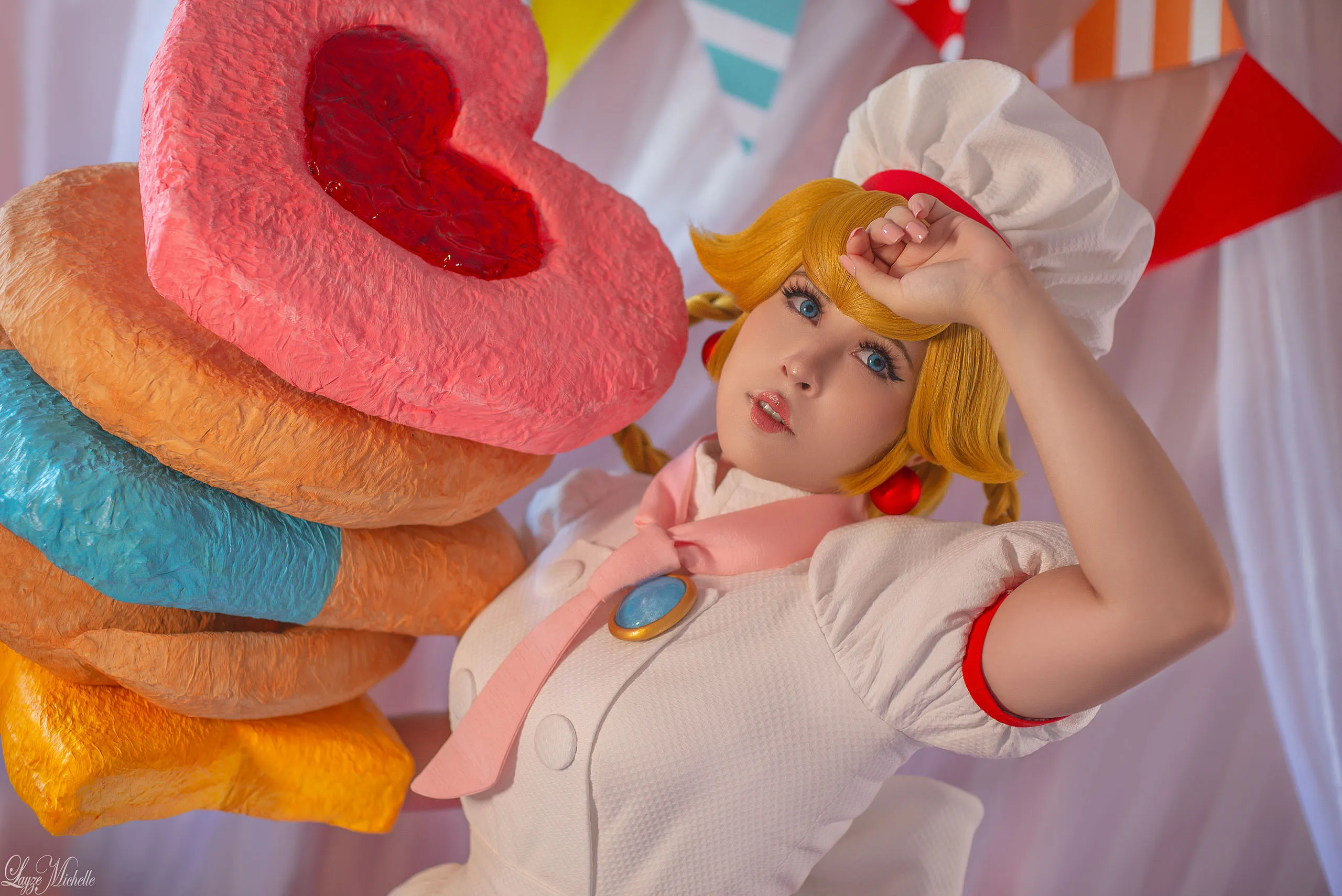 Cosplay Princesa Peach (Confeiteira) — Princess Peach Showtime!