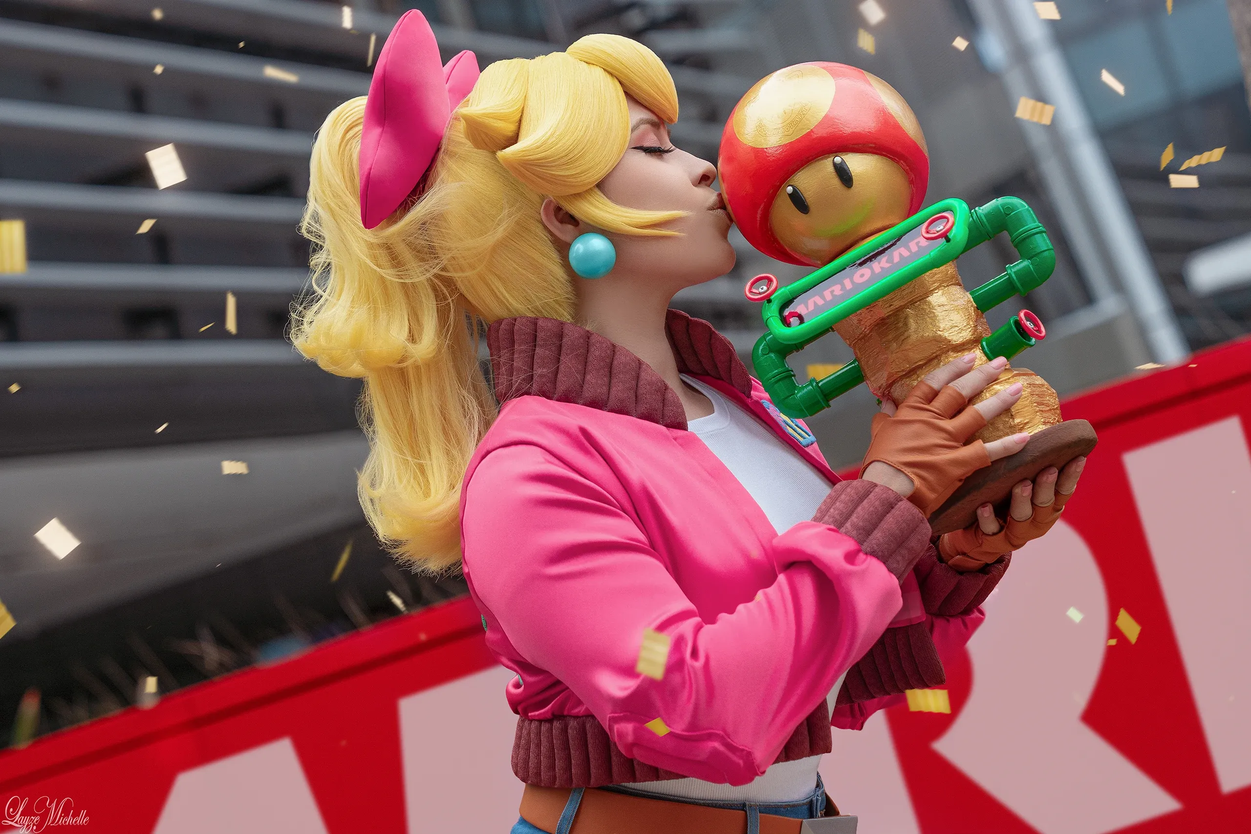 Cosplay Princesa Peach (Touring) — Mario Kart World