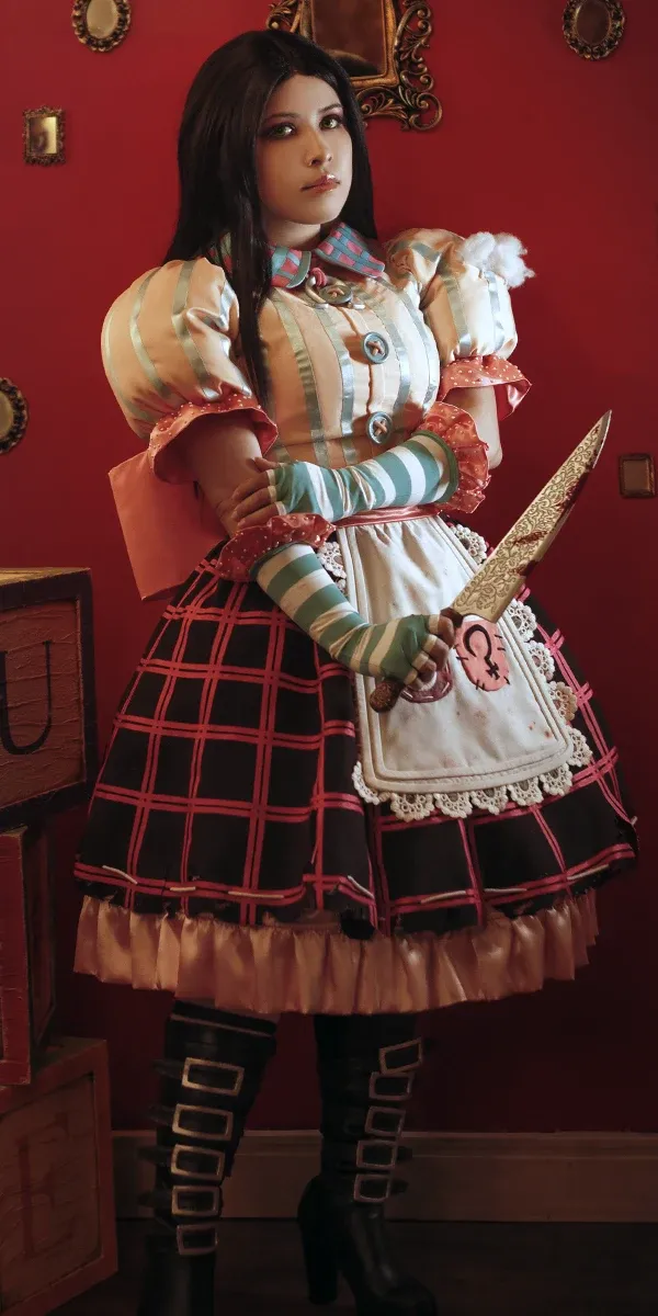 Alice Liddell (Mal Costurada) — Alice Madness Returns