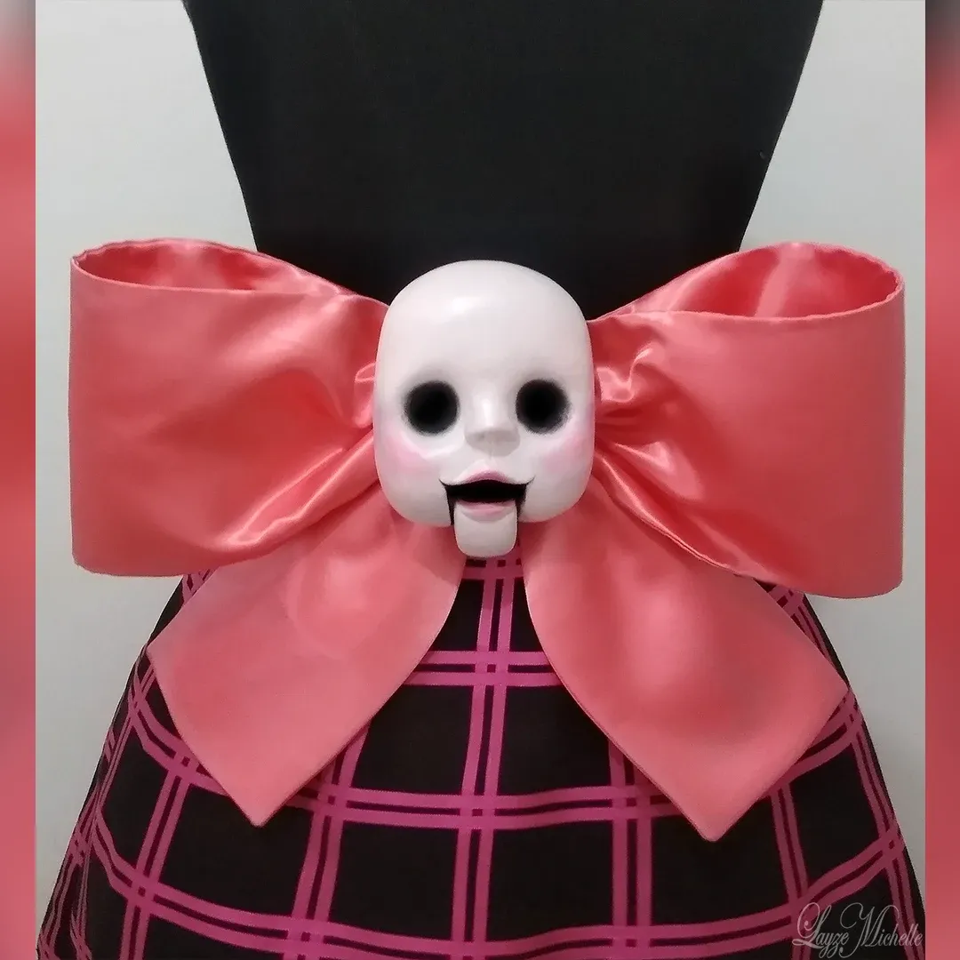 Alice Liddell (Misstitched Dress) 3